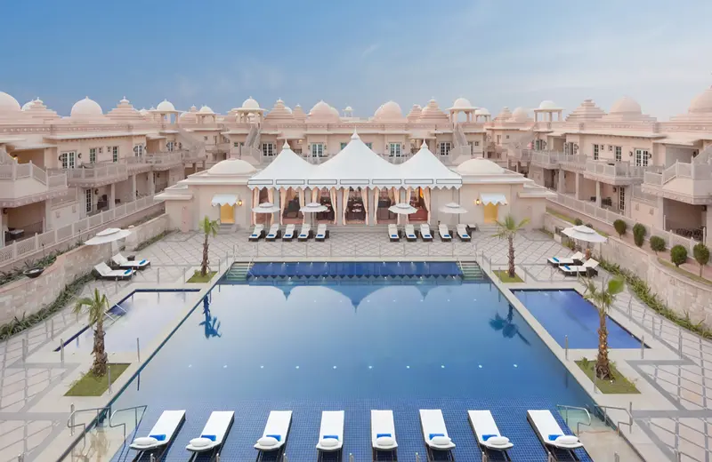 Best Luxury Resorts Near Delhi for a Weekend Getaway