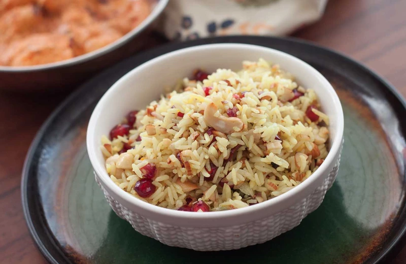 Flavors of Gulmarg Traditional Kashmiri Dishes