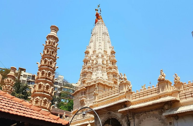 How to Reach Babulnath Temple