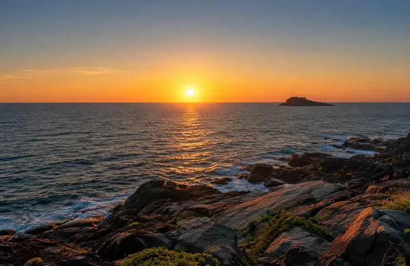 Kanyakumari coastline at the southern tip of India where three seas meet