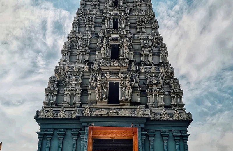 Prati Balaji Mandir Pune