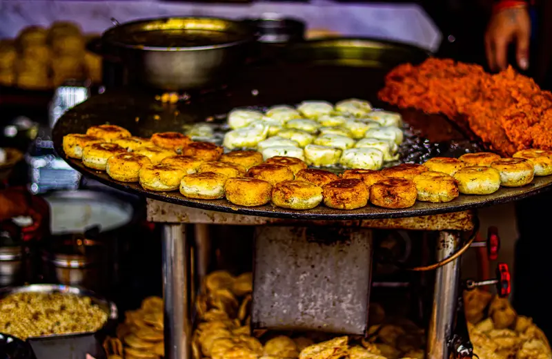 The Ultimate Kanpur Street Food Guide