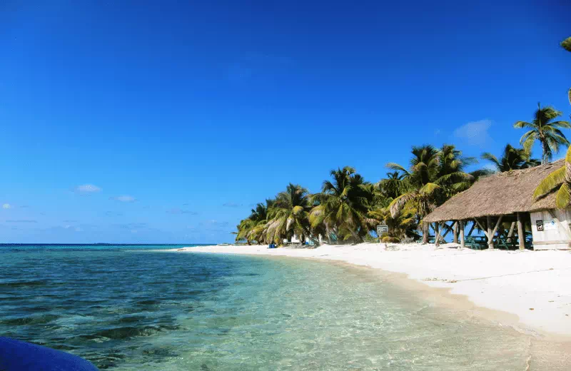Laughing Bird Caye Beach