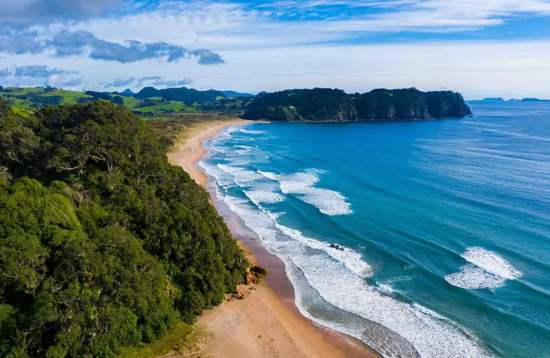 Hot Water Beach	Coromandel Peninsula