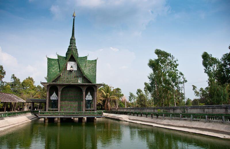 Wat Pa Maha Chedi Kaew